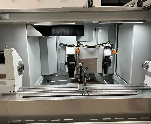 Innenansicht einer Schleifmaschine